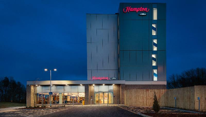 Hampton By Hilton Edinburgh Airport Hotell Ingliston Exteriör bild